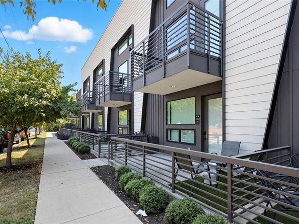 49 Navasota ST 205, Austin TX 78702