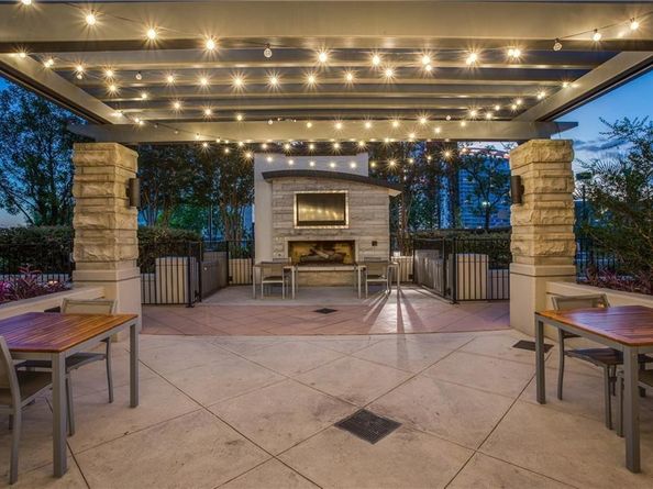 360 Nueces ST 1208, Austin TX 78701