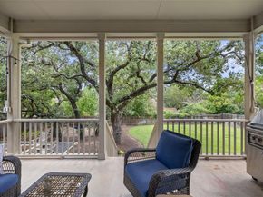 300 Errol DR, Spicewood TX 78669