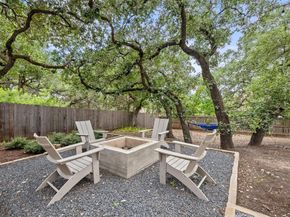 300 Errol DR, Spicewood TX 78669