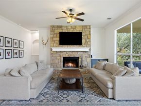 300 Errol DR, Spicewood TX 78669