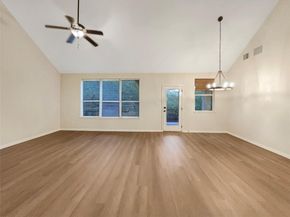 12105 Pepperidge DR, Austin TX 78739