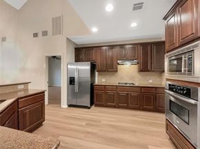 12105 Pepperidge DR, Austin TX 78739