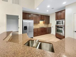12105 Pepperidge DR, Austin TX 78739