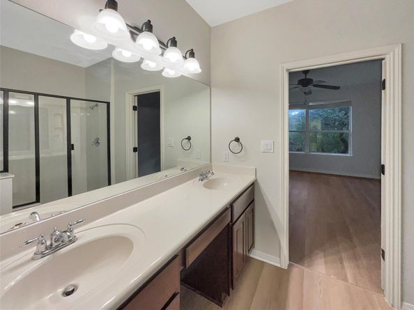 12105 Pepperidge DR, Austin TX 78739