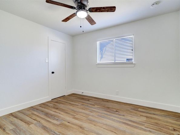 11421 Ptarmigan Dr, Austin TX 78758