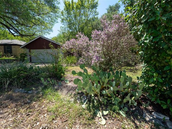 6601 Ashland DR, Austin TX 78723