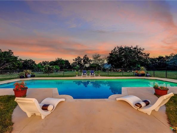 18725 Angel Mountain DR, Leander TX 78641