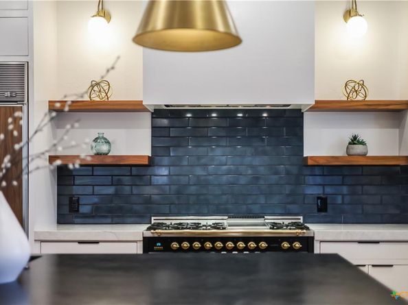 18725 Angel Mountain DR, Leander TX 78641