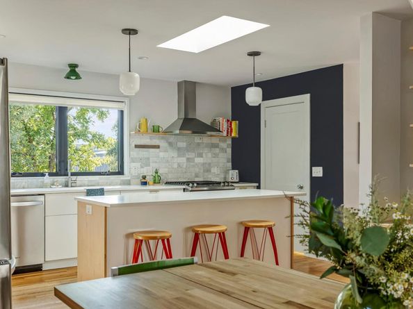 618 Denson DR, Austin TX 78752