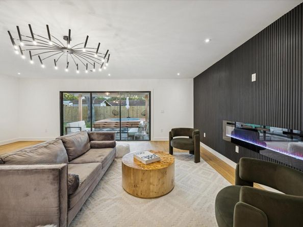 1611 Ridgehaven DR, Austin TX 78723