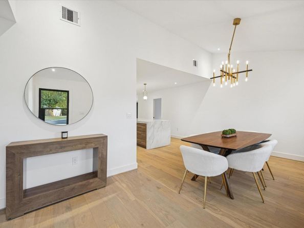 1611 Ridgehaven DR, Austin TX 78723