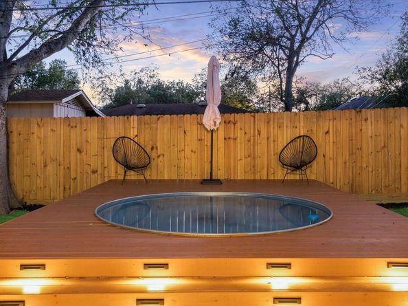 1611 Ridgehaven DR, Austin TX 78723