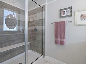 12001 Vista Parke DR 1402, Austin TX 78726