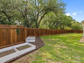 5017 Trail West DR, Austin TX 78735