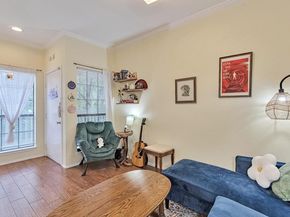 303 W 35th ST 202, Austin TX 78705