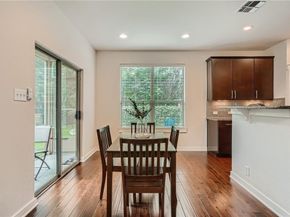 2101 Rivers Edge WAY 19, Austin TX 78741