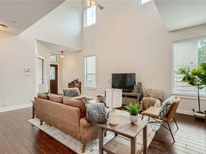 2101 Rivers Edge WAY 19, Austin TX 78741