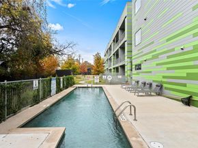 4004 Banister LN 309, Austin TX 78704