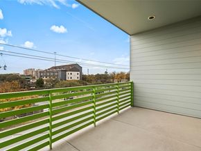 4004 Banister LN 309, Austin TX 78704