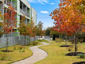 4004 Banister LN 309, Austin TX 78704