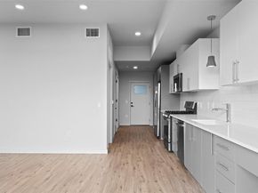 4004 Banister LN 309, Austin TX 78704