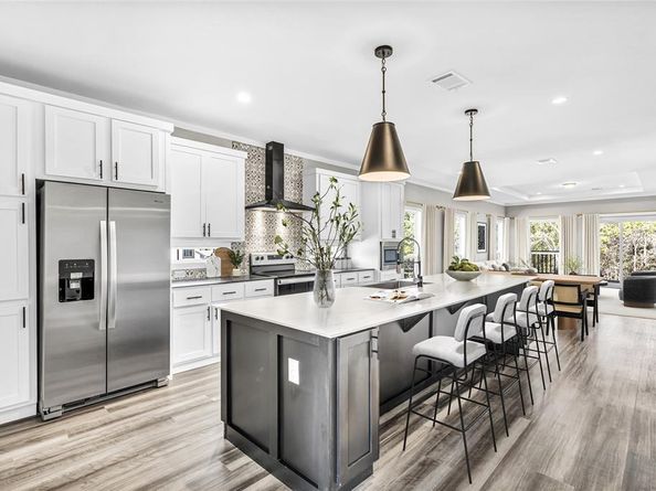 850 Chamberlin RD, Dale TX 78616