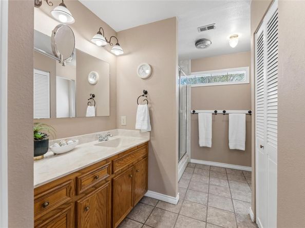 306 Starview DR, Georgetown TX 78628