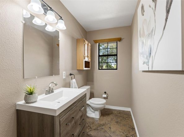 306 Starview DR, Georgetown TX 78628