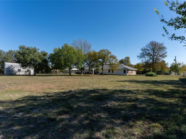 306 Starview DR, Georgetown TX 78628