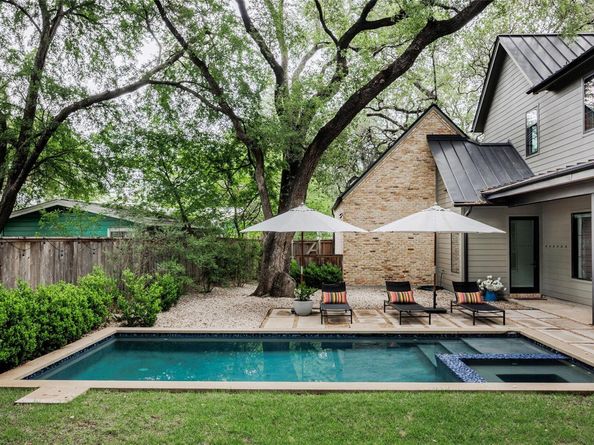 2311 Westoak DR, Austin TX 78704