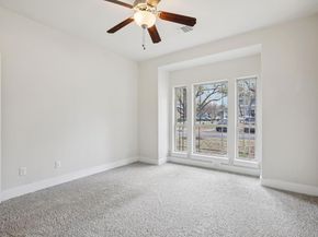 13604 Avery Trestle LN 17, Austin TX 78717