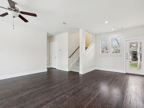 13604 Avery Trestle LN 17, Austin TX 78717