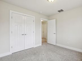 13604 Avery Trestle LN 17, Austin TX 78717