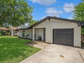 1004 Scenic DR, Georgetown TX 78626