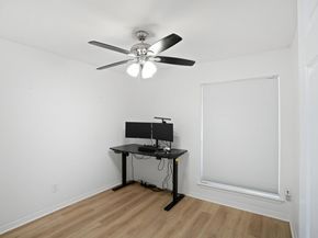 1004 Scenic DR, Georgetown TX 78626