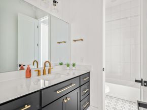 511 Irvine CIR, Liberty Hill TX 78642