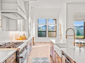 511 Irvine CIR, Liberty Hill TX 78642