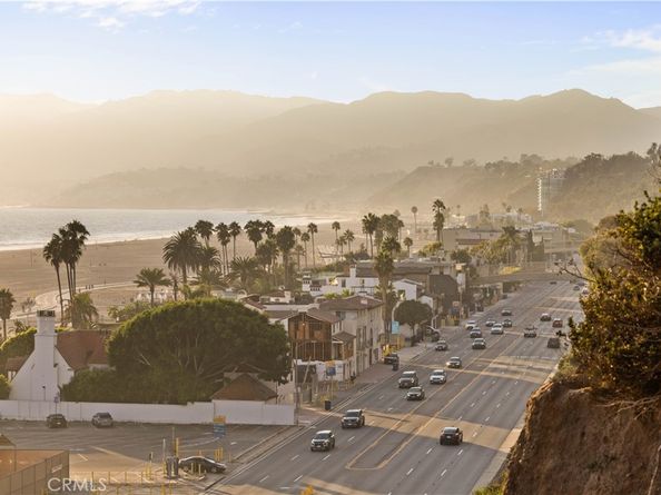 1101 Lincoln Boulevard 1A, Santa Monica CA 90403