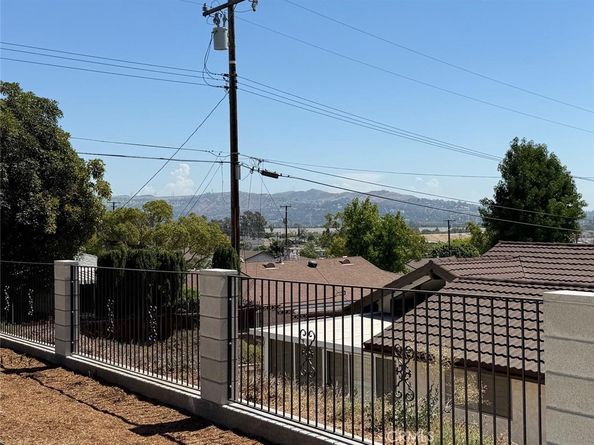 1004 N Las Flores Avenue, Montebello CA 90640