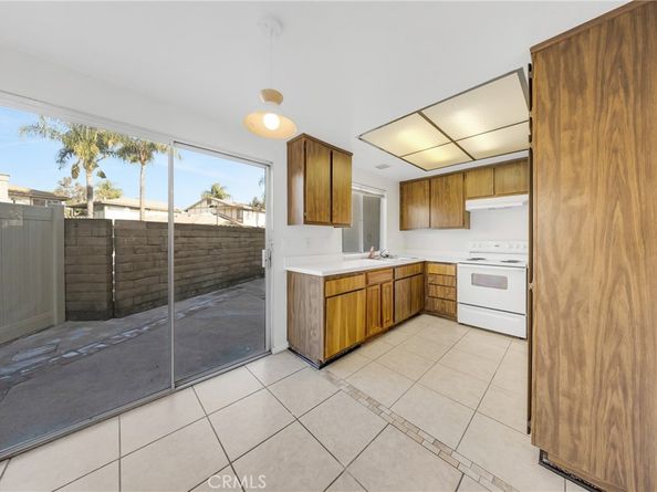 956 Cone Flower Lane, Ontario CA 91762