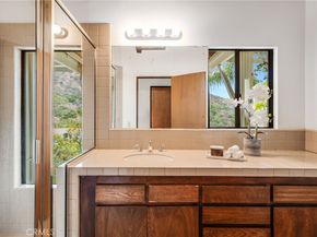 1214 Anacapa Way, Laguna Beach CA 92651