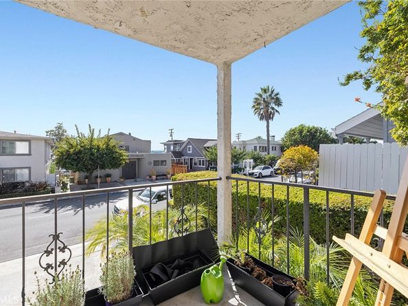 422 Cypress Street, Laguna Beach CA 92651