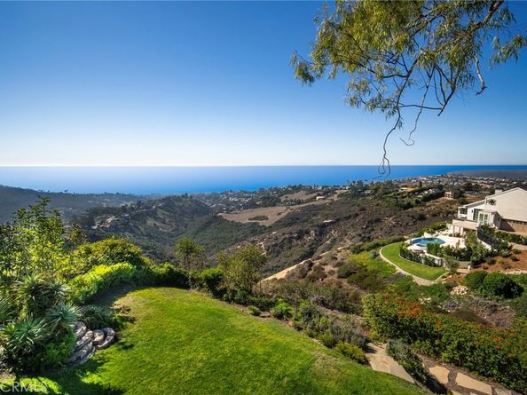 2855 Zell Drive, Laguna Beach CA 92651