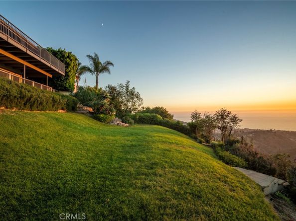 2855 Zell Drive, Laguna Beach CA 92651