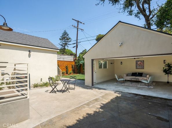 584 N Plymouth Boulevard, Los Angeles CA 90004