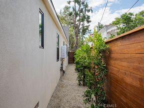 584 N Plymouth Boulevard, Los Angeles CA 90004