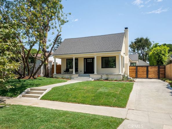 584 N Plymouth Boulevard, Los Angeles CA 90004