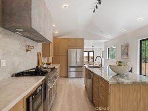 584 N Plymouth Boulevard, Los Angeles CA 90004