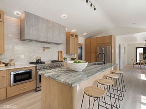 584 N Plymouth Boulevard, Los Angeles CA 90004